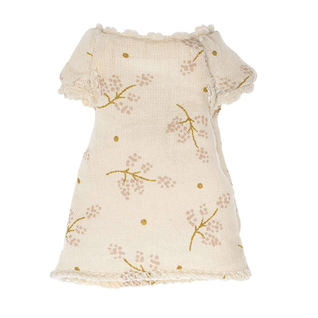 Nightgown for little sister mouse