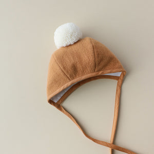 Briar wool pom bonnet - saddle pom