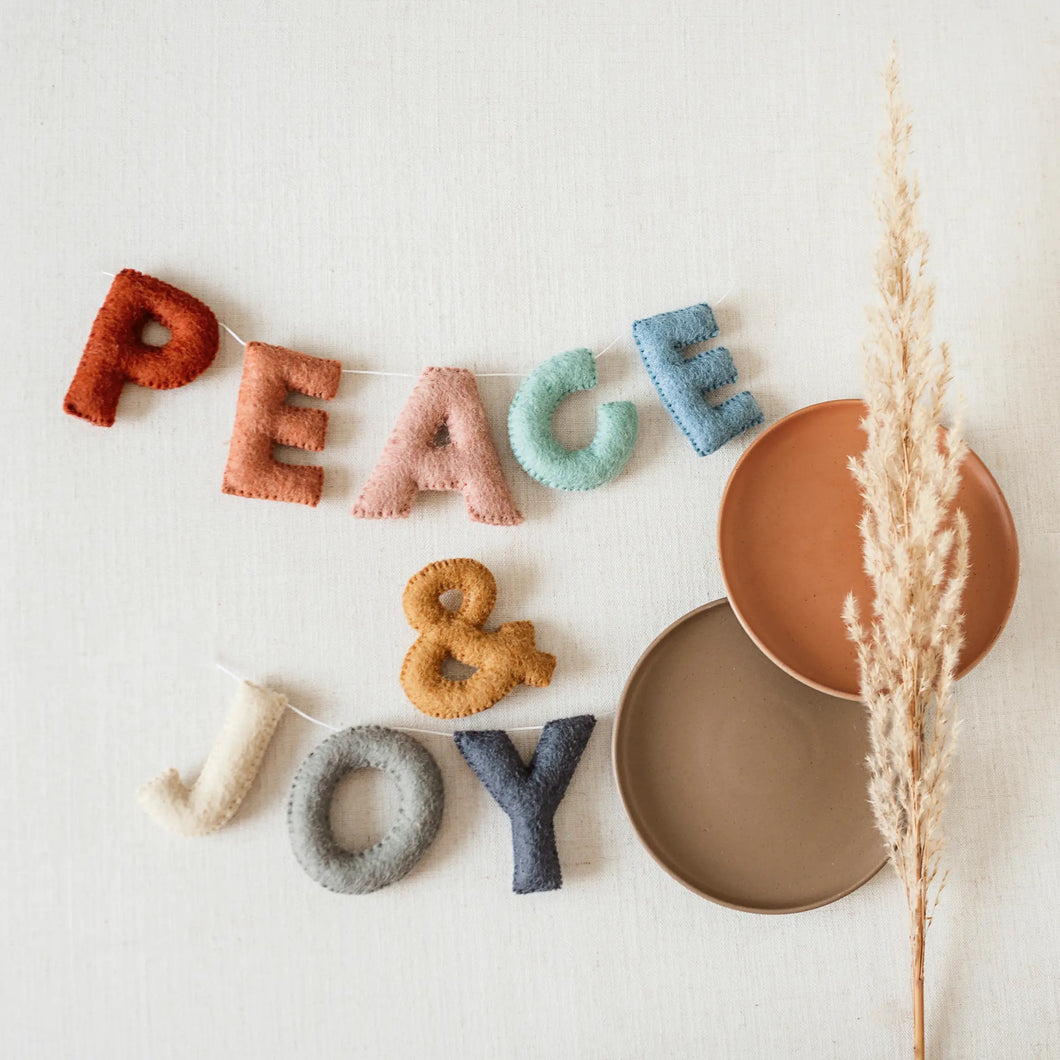 Peace & Joy letter garland