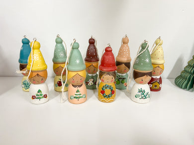 Wooden ornaments (various)