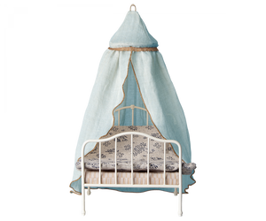 Miniature bed canopy - mint