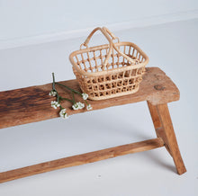 Load image into Gallery viewer, Rattan tarry basket