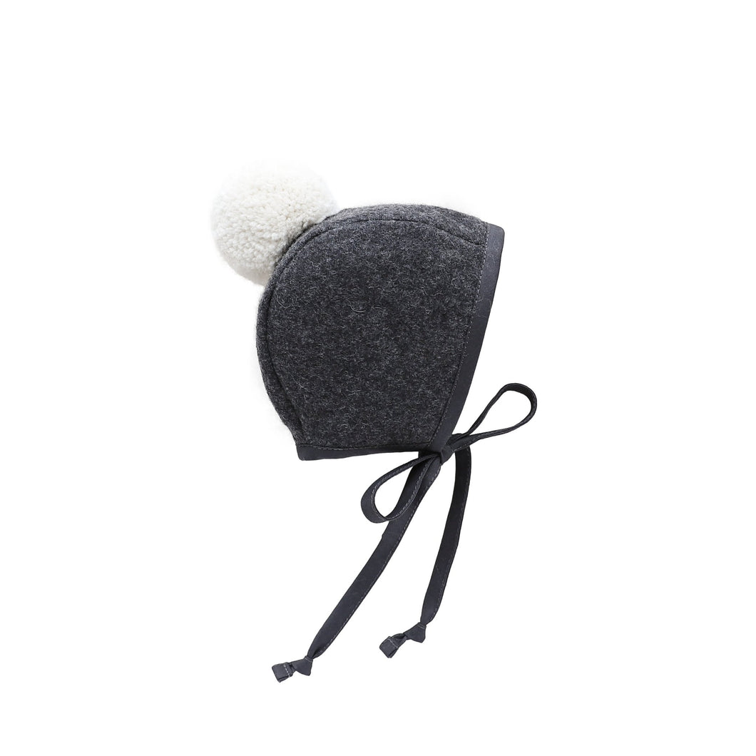 Briar wool pom bonnet - charcoal