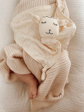 Load image into Gallery viewer, Lola lamb