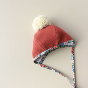Briar wool pom bonnet - blooming pom